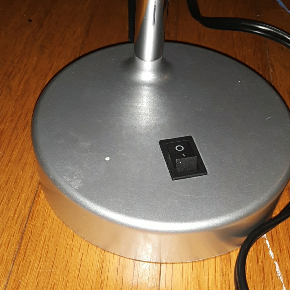 Lamp - Picture 2 of 3